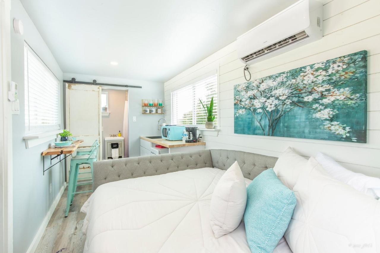 Vila The Container Retreat @ 290 Wine Trail #1 Escape To Hye, Tx Exteriér fotografie
